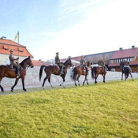 Bel Mon & ホテル リブニク