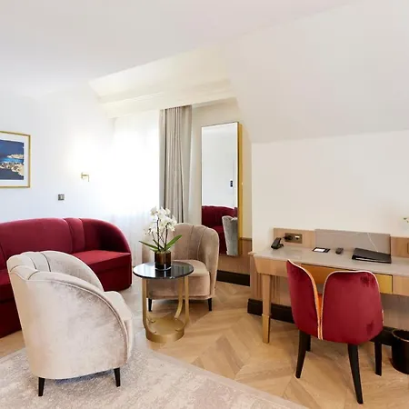 Bel Mon & Hotel 5*
